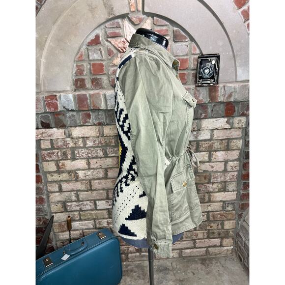 Blu Pepper shacket green khaki yellow knit aztec pattern sweater back - Picture 7 of 10